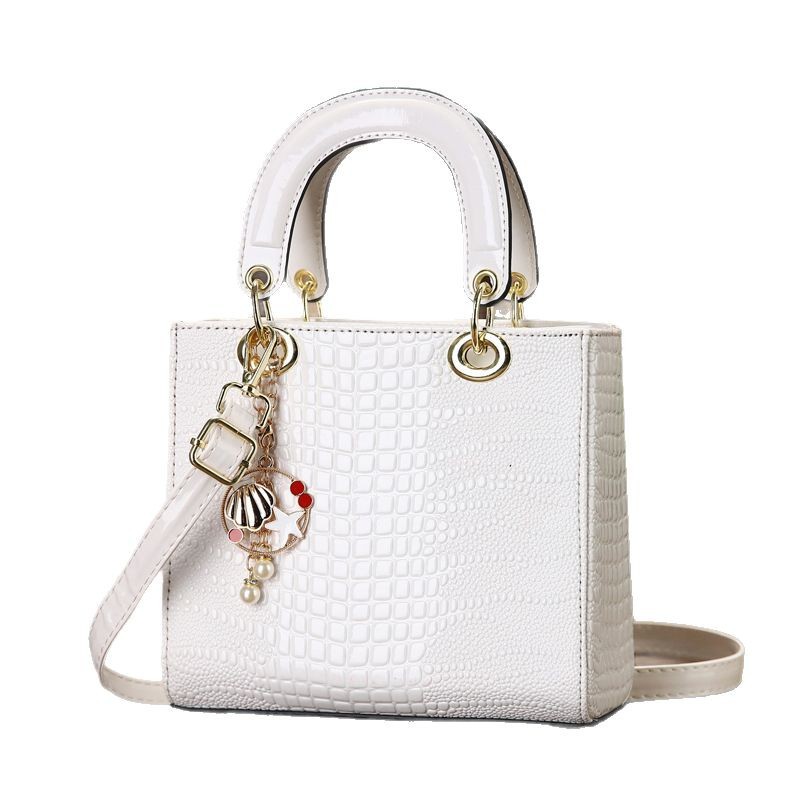 Crocodile Pattern Texture Smal - огляд і ціна Luxury Bags Classy