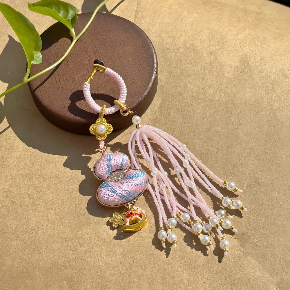 Luxury Brocade Gourd Pendant B - огляд і ціна Luxury Bags Yellow