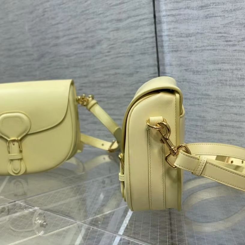 Butter Yellow Smooth Leather S - огляд і ціна Luxury Bags Yellow