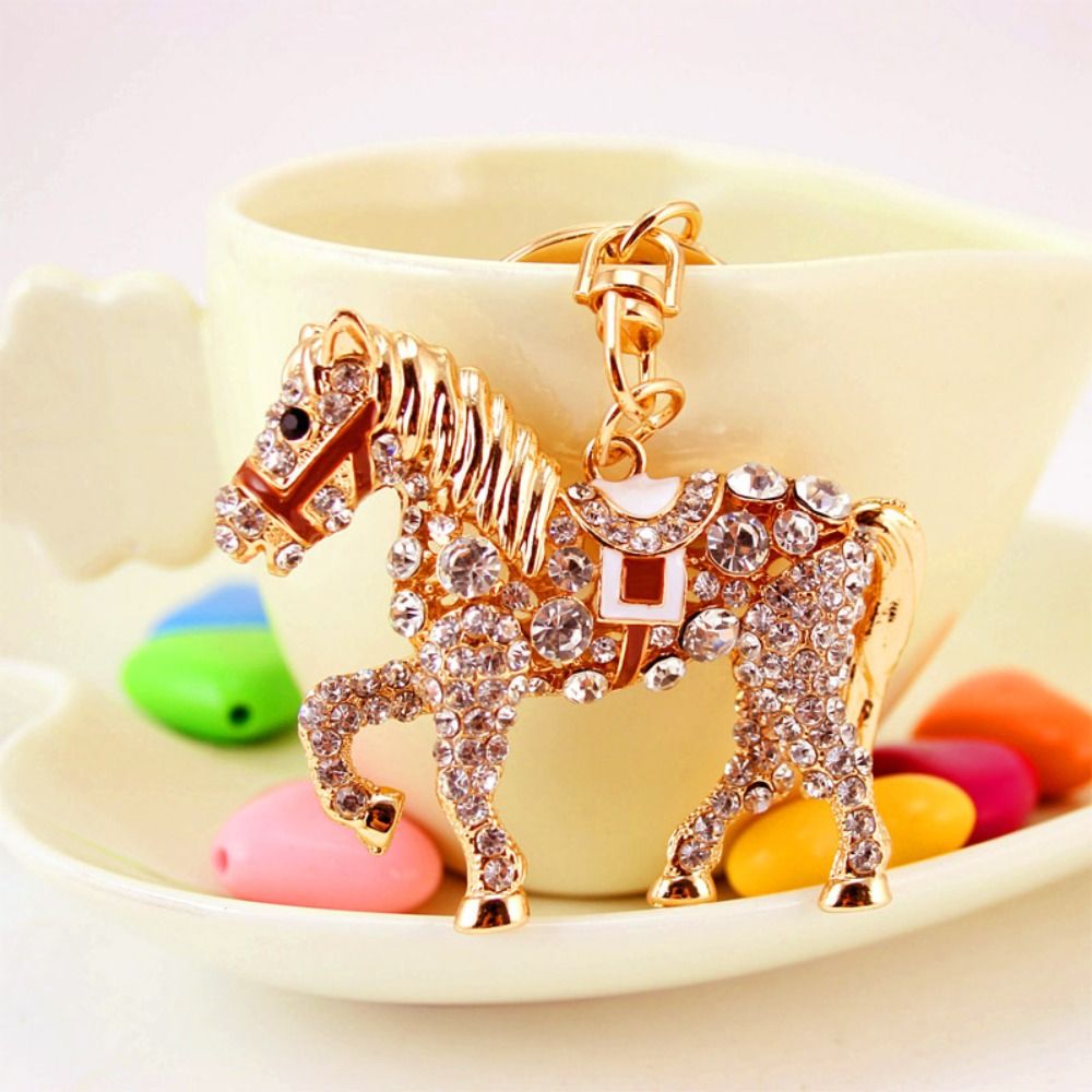 Luxury Metal Horse Key Chain C - огляд і ціна Luxury Bags Yellow